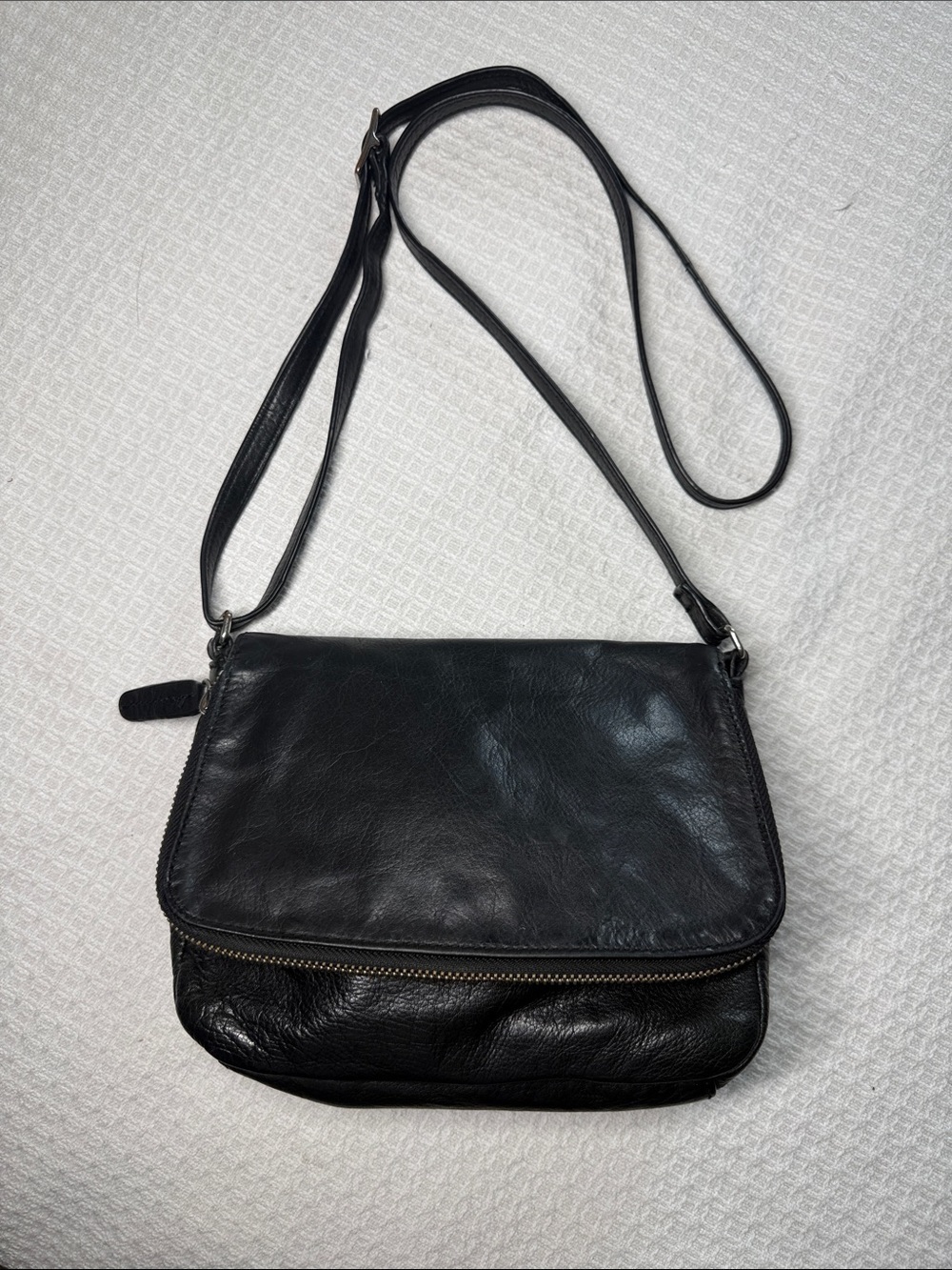 Margot black leather crossbody bag